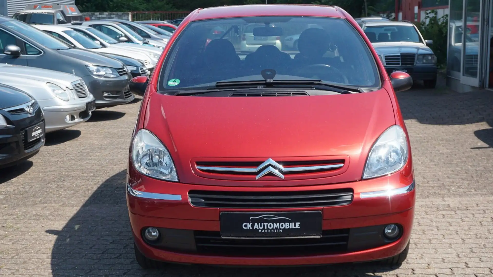 Citroen Xsara Picasso 1.6 KLIMA*1-HAND*TÜV NEU*TEMPOMAT! Rot - 1