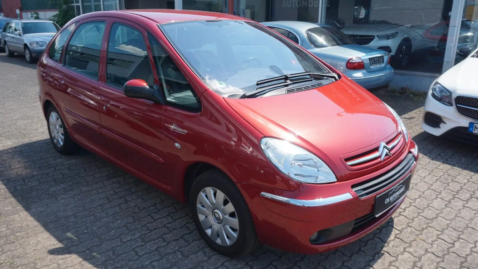 Citroen Xsara Picasso 1.6 KLIMA*1-HAND*TÜV NEU*TEMPOMAT! Rot - 2