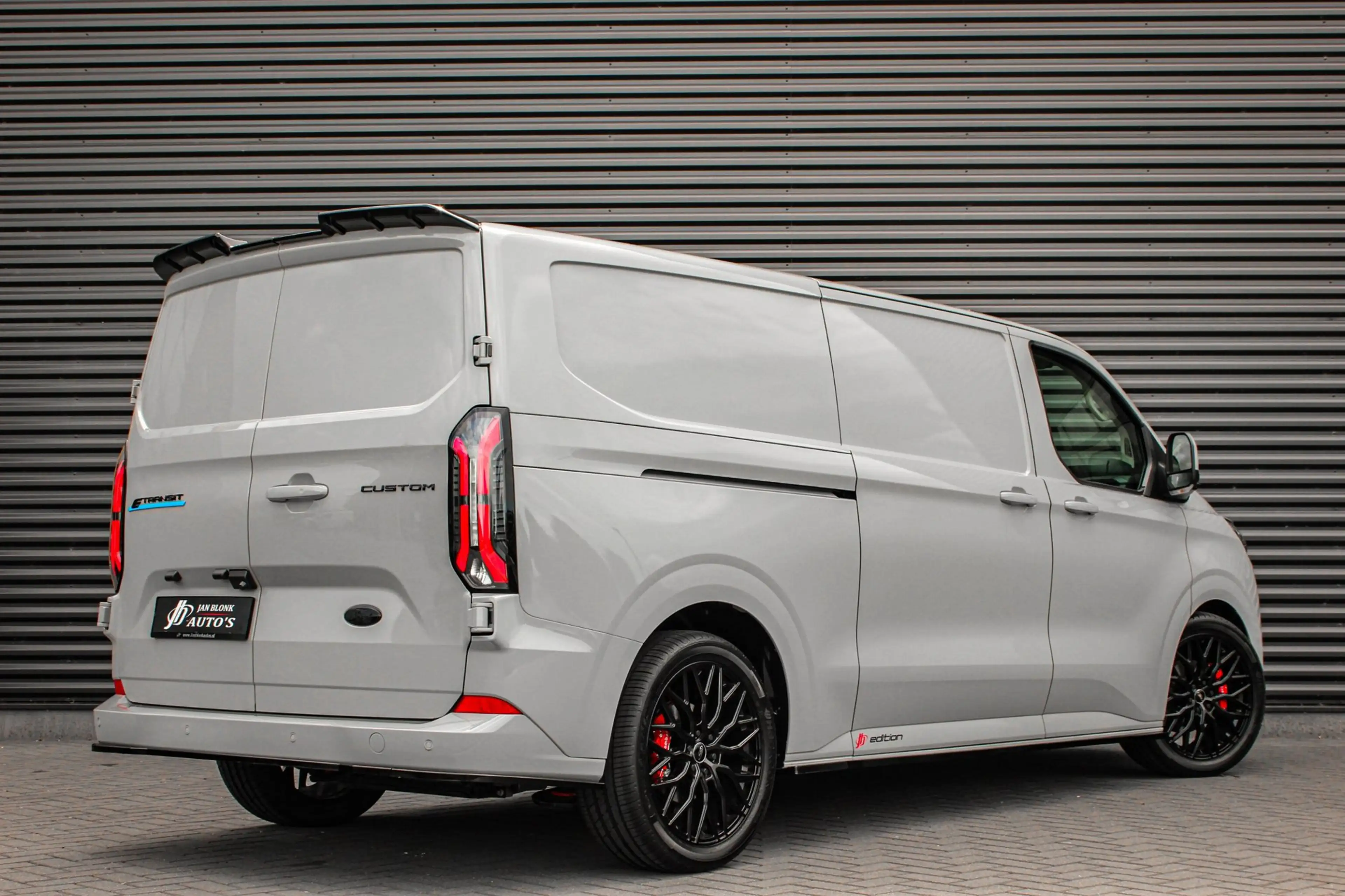 Ford E-Transit Cust. 340 L2H1 Limited 71 kWh 218PK / JB- EDITON / — photo 3