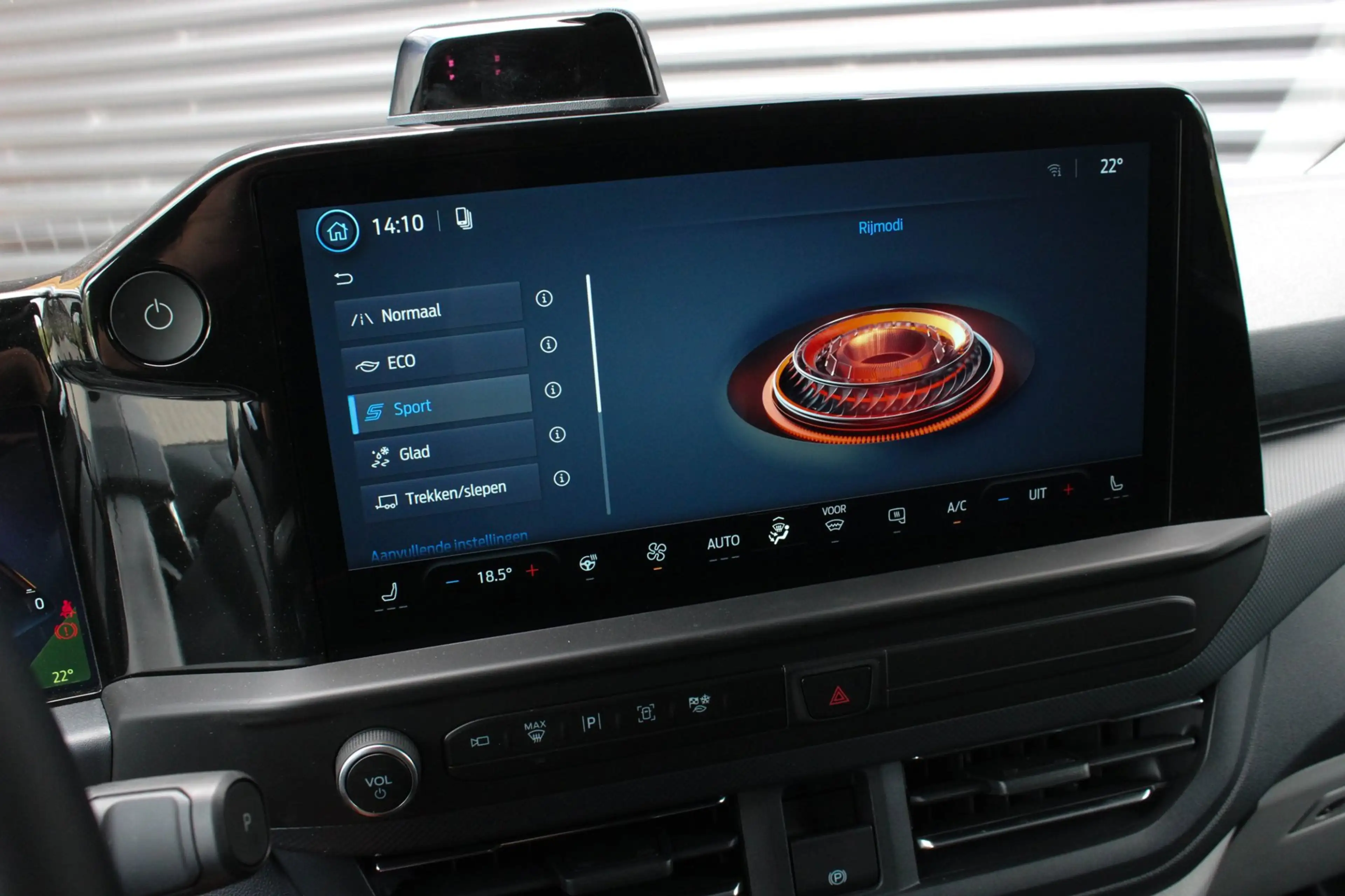 Ford E-Transit Cust. 340 L2H1 Limited 71 kWh 218PK / JB- EDITON / — photo 25
