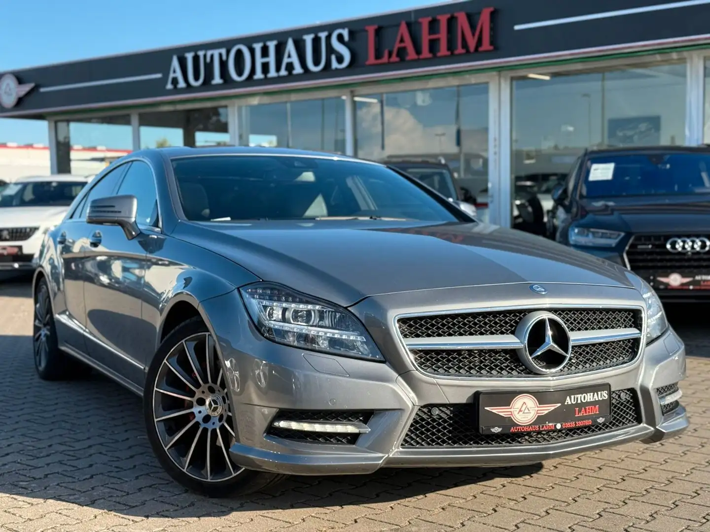 Mercedes-Benz CLS 350 CGI 7G-TRONIC"AMG-LINE"S-DACH*KAMERA*AMBI Silber - 1