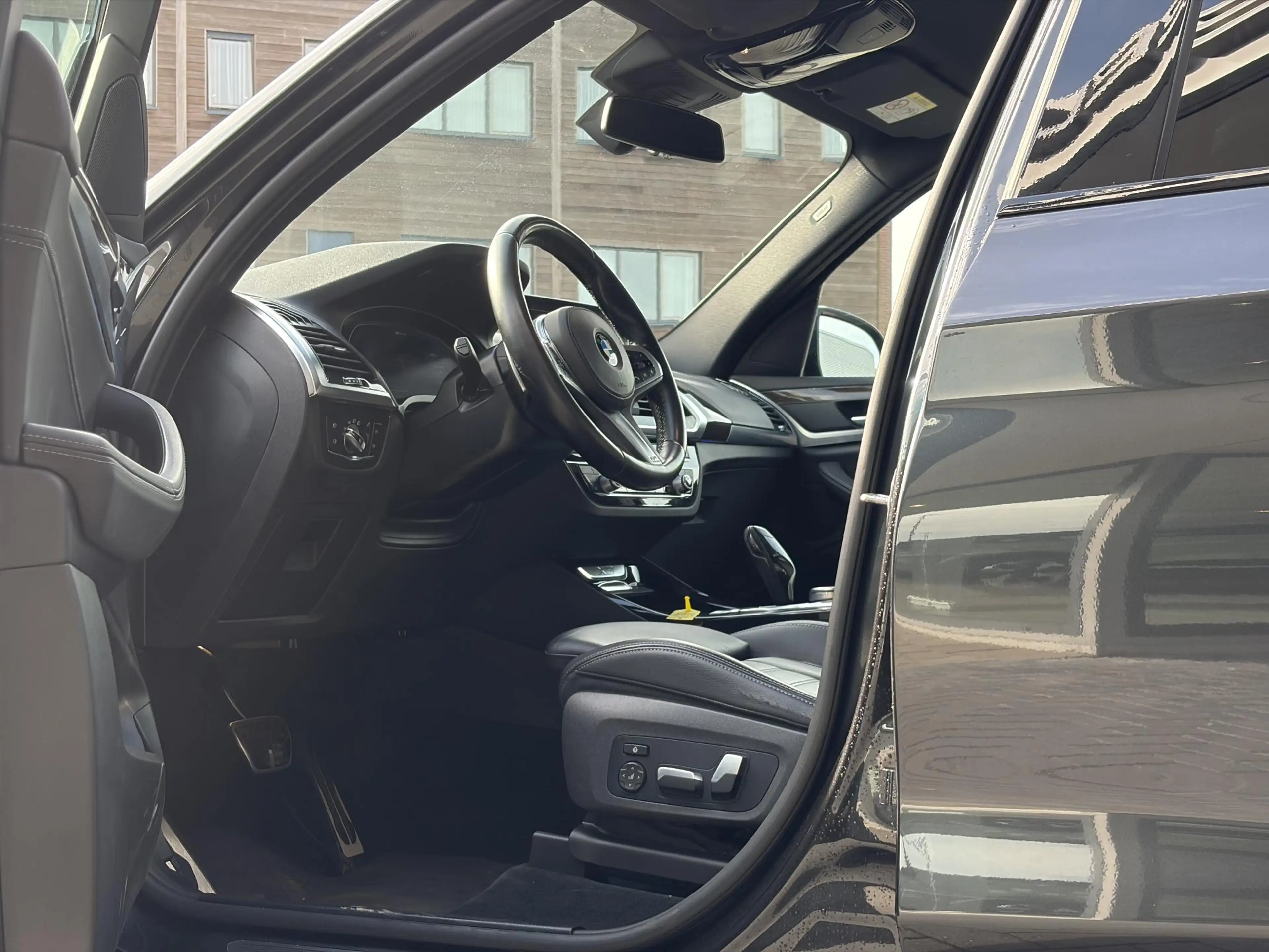 BMW X3 xDrive30e Executive | M pakket | Trekhaak | LED ko — photo 4