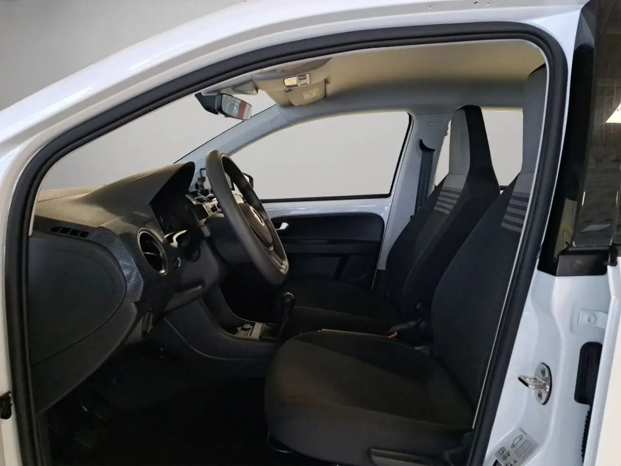 Volkswagen up! move 1.0l Bluetooth Klima el. Fenster 7