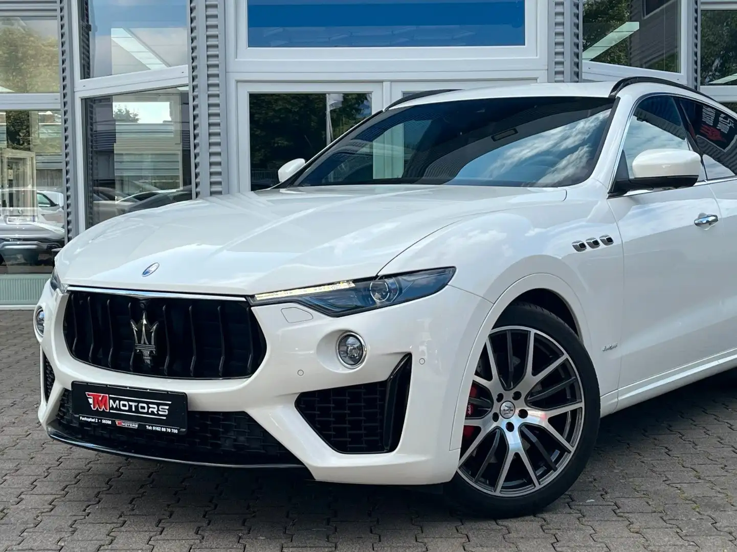 Maserati Levante Q4 Panorama F1 SHZ Harman Kardon Memory Weiß - 2