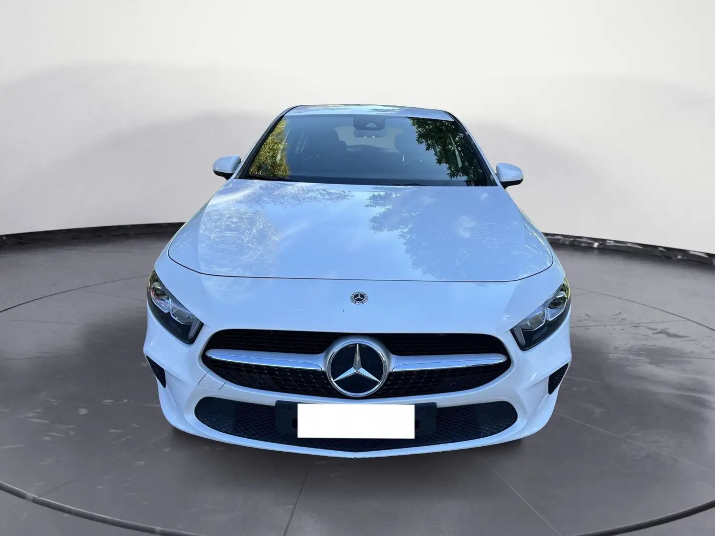 Mercedes-Benz A 200 A 200 d Automatic Sport Bianco - 2