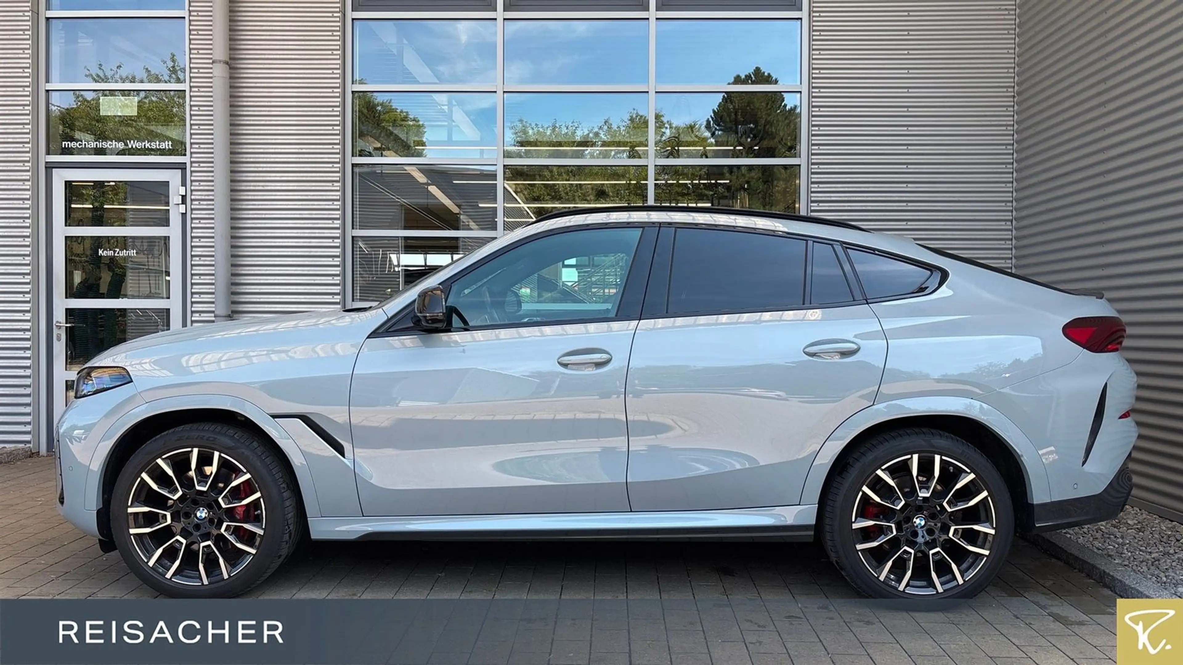 BMW X6 xDrive30d A M-Sport PRO,AHK,DAProf, — photo 4