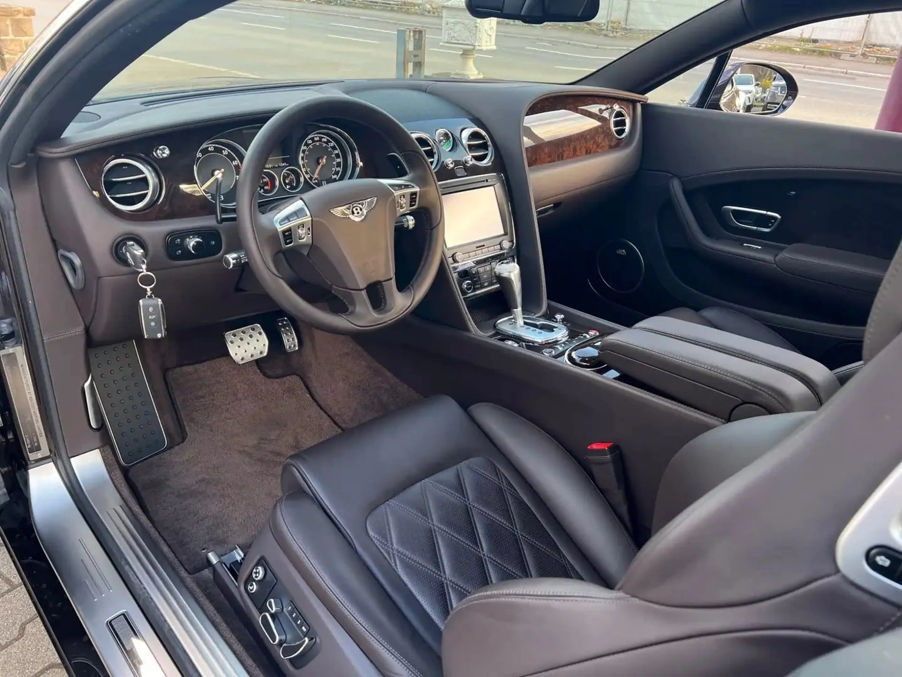 Bentley Continental GT W12 Massage Sport Pack — photo 8