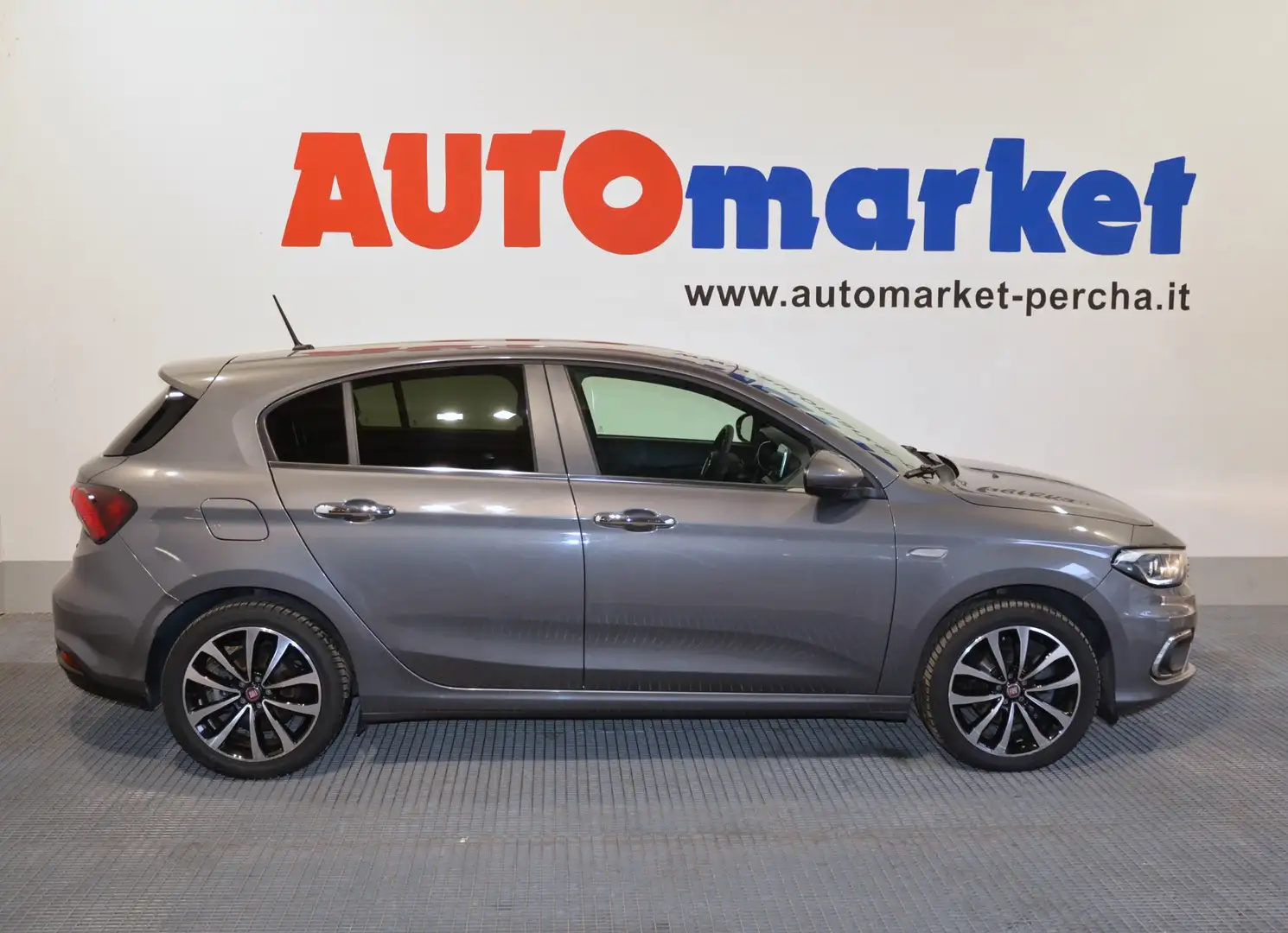 Fiat Tipo 1.6 MJT DCT BUSINESS Grey - 1