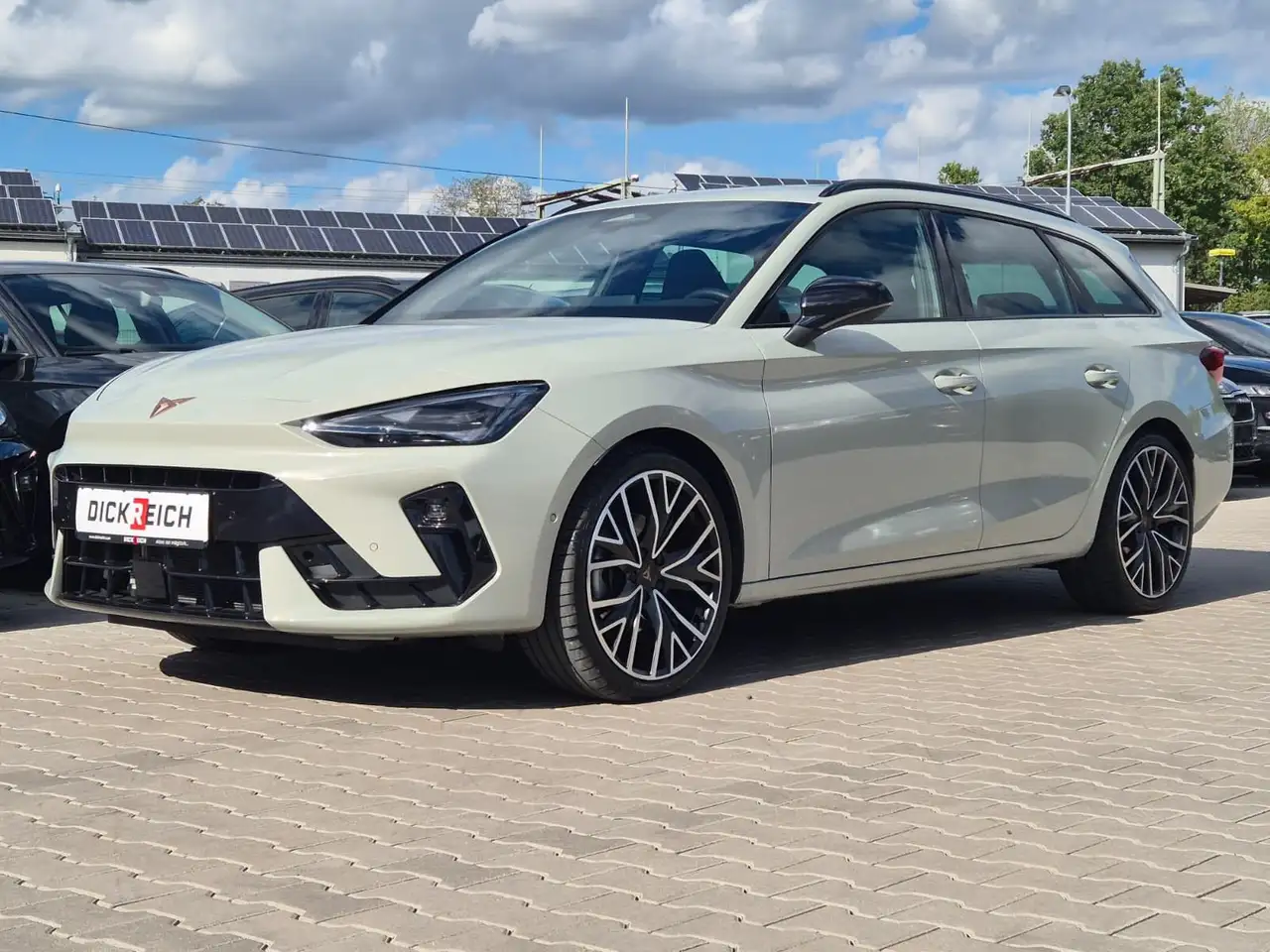 Cupra Leon 1.5 eTSI PANO*DCC*MATRIX*DINAMICA*AHK*5JG., миниатюра 8
