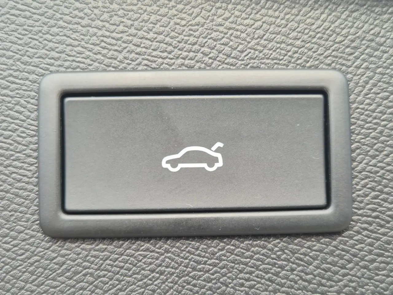 Cupra Leon 1.5 eTSI PANO*DCC*MATRIX*DINAMICA*AHK*5JG., миниатюра 16