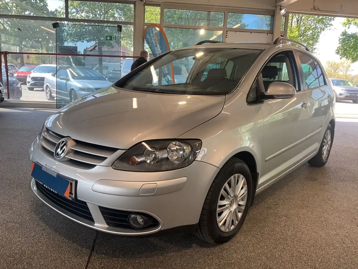 Volkswagen Golf Plus United/PDC/SHZ/Scheckheft/TUV-Neu Gris - 1
