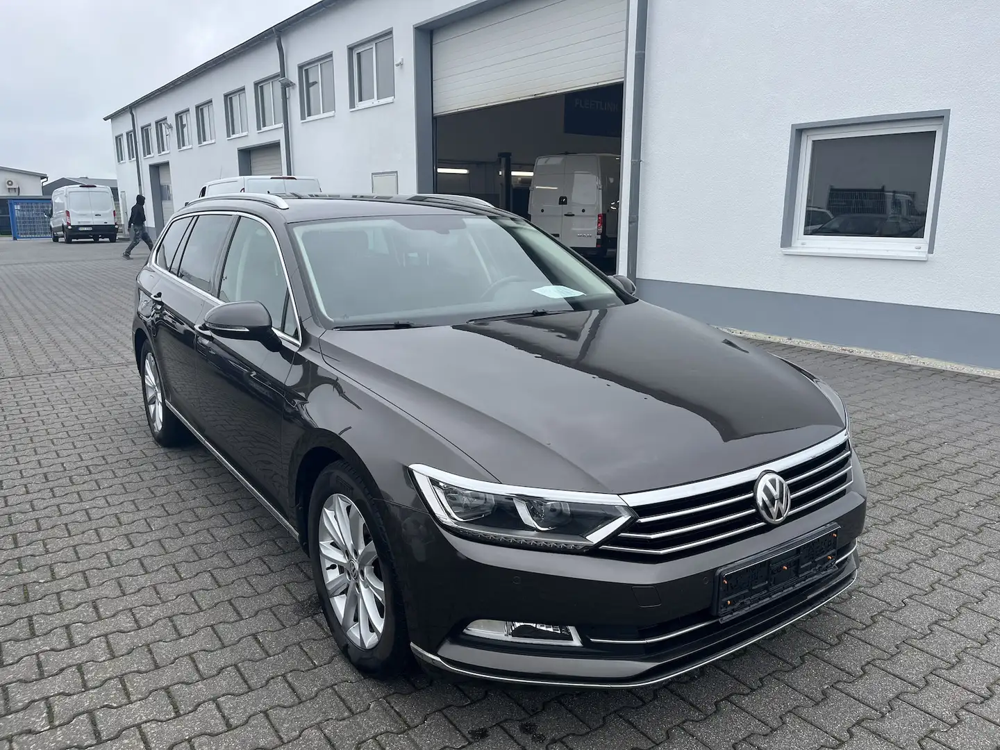 Volkswagen Passat Variant BMTStart-Stopp 2.0 TDCI, EU6, AHK Gris - 2