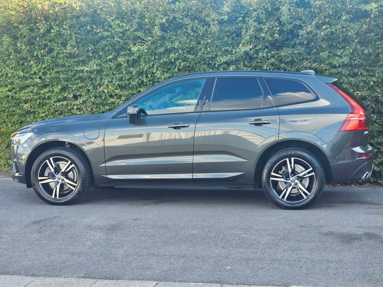 Volvo XC60 Plug in hybrid R design Black pack 360 CAMERA PANO MEMORY STUUR ZETELVERWARMING, миниатюра 30