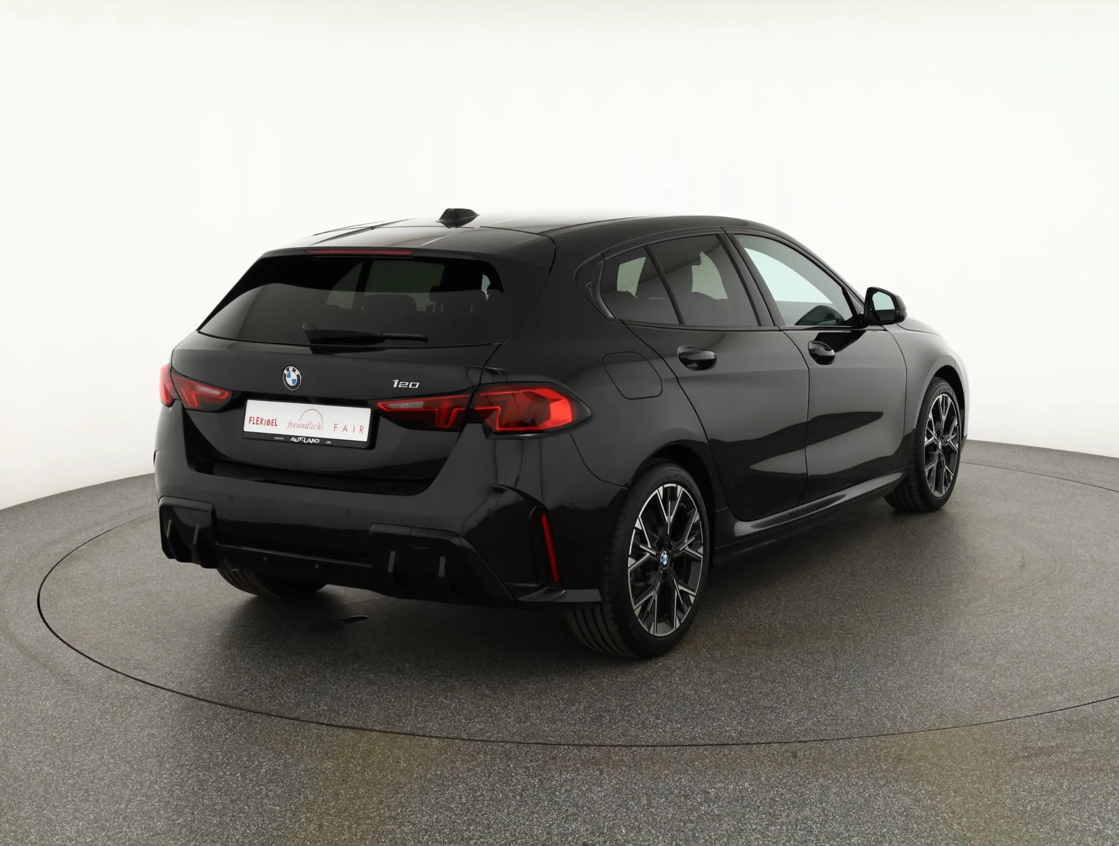 BMW 120 120i M Sport Aut. LED ACC Navi Kamera — photo 5
