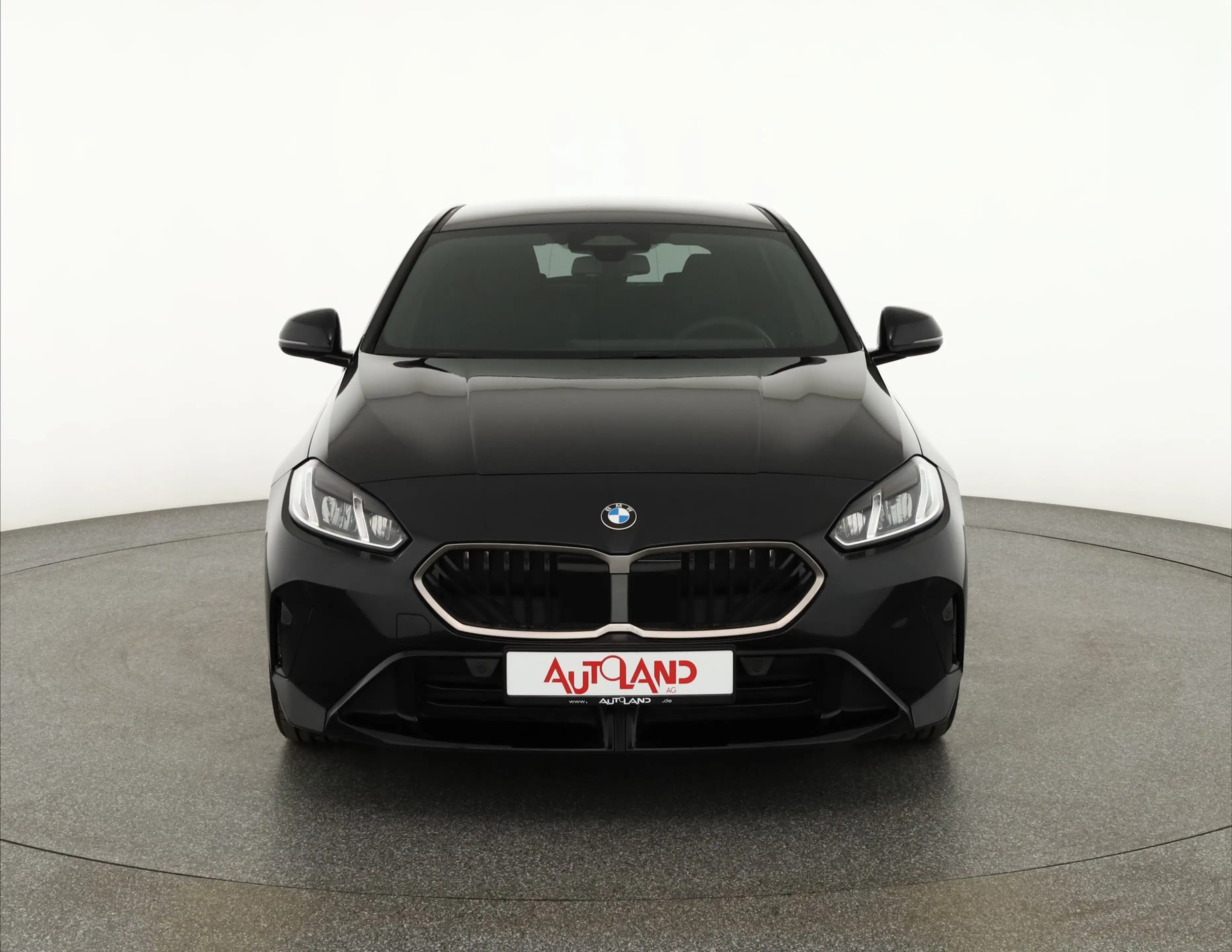 BMW 120 120i M Sport Aut. LED ACC Navi Kamera — photo 8