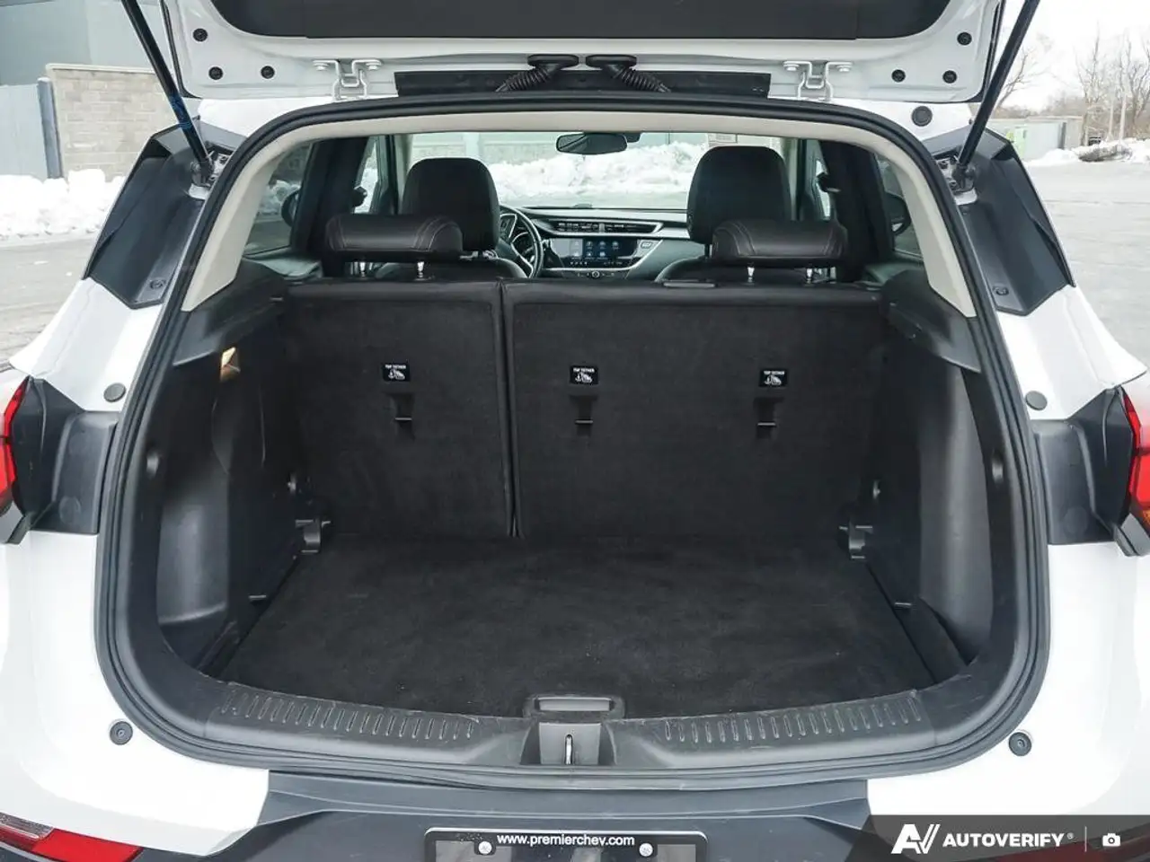 Buick Encore снимка Buick Encore