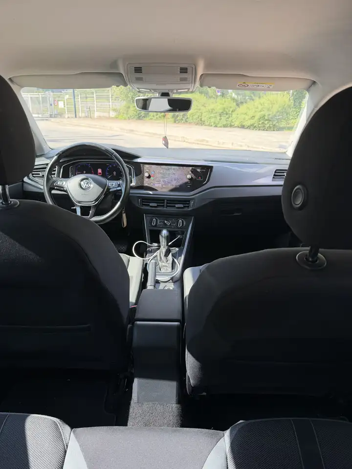Volkswagen Polo Citadine 5 portes — photo 10