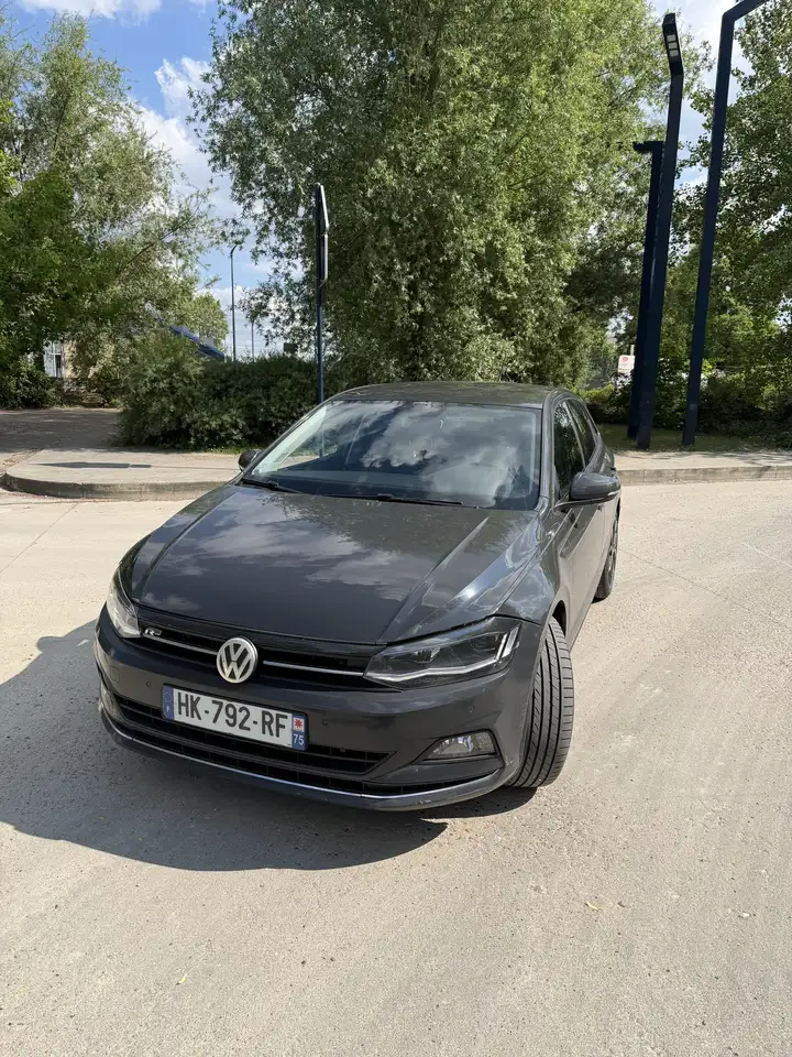 Volkswagen Polo Citadine 5 portes — photo 2