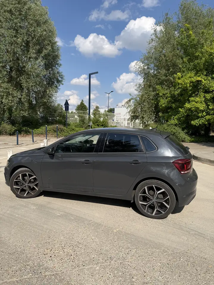 Volkswagen Polo Citadine 5 portes — photo 3