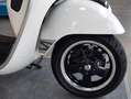 Vespa GTS 300 Bianco - thumbnail 4
