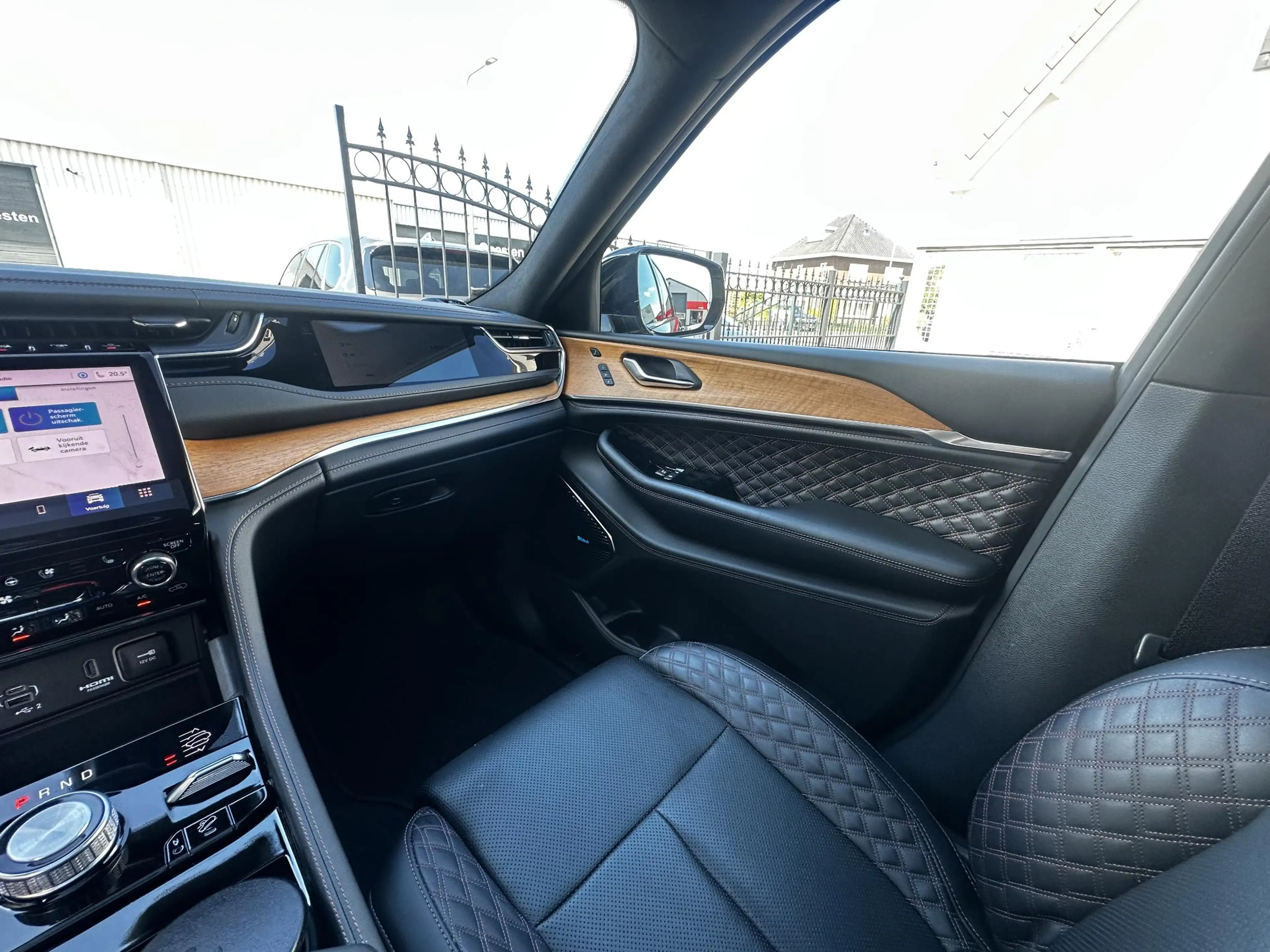 Jeep Grand Cherokee 2.0 Summit Reserve 4xe — photo 33