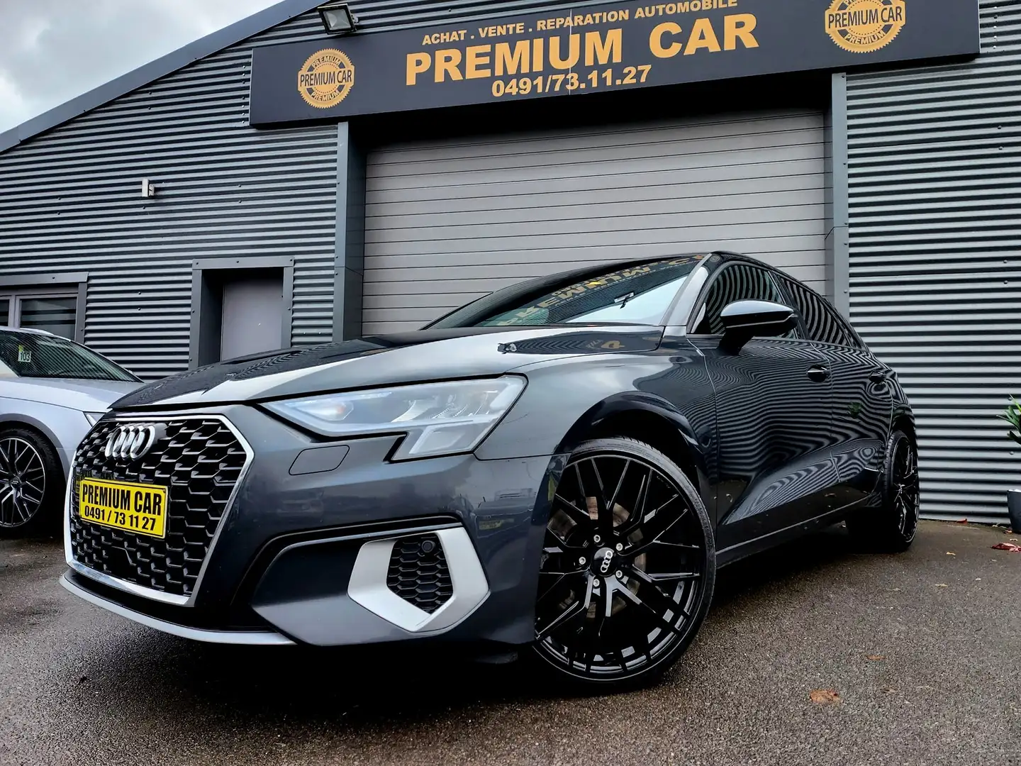 Audi A3 Sportback 30 TDi Advanced LOOK S LINE Gris - 1