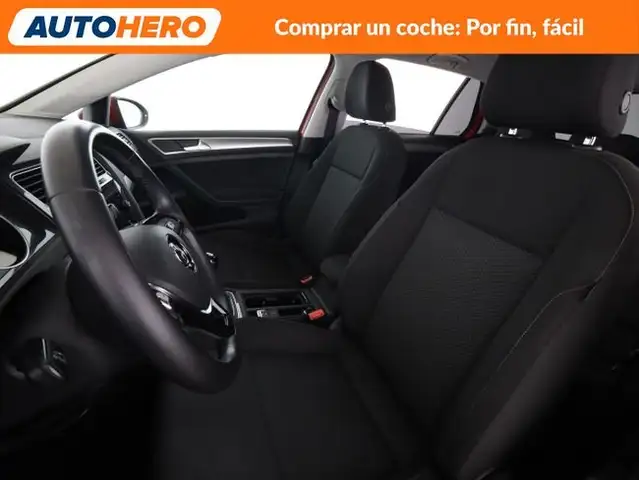 Volkswagen Golf view 11
