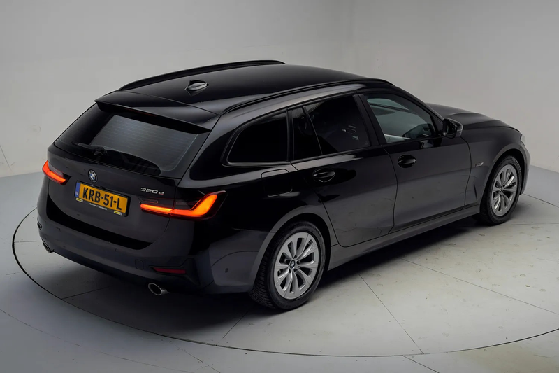 BMW 320 3-serie 320e High executive Sport Aut. [ Navi.Prof — photo 14