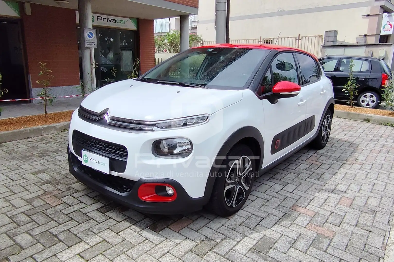 Citroen C3 C3 PureTech 82 GPL Shine Weiß - 1