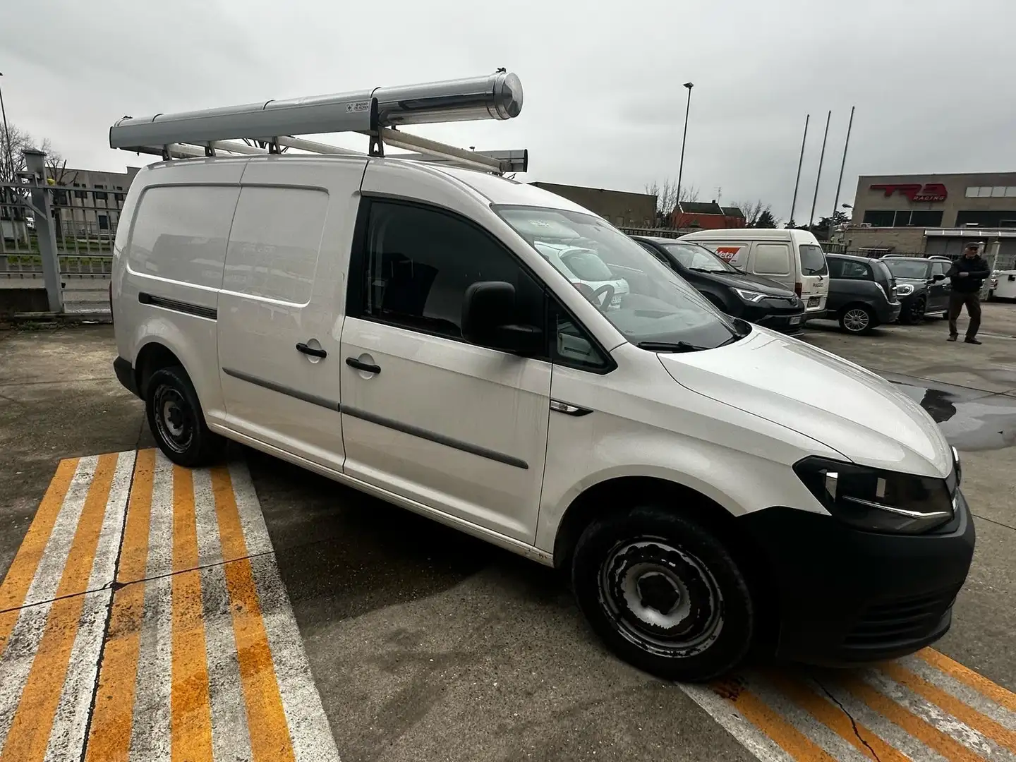 Volkswagen Caddy VAN MAXI 2.0 TDI 150 BUSINESS LINE - 1