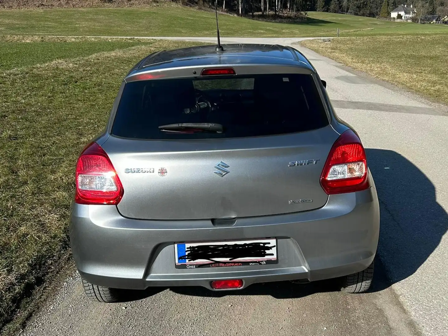 Suzuki Swift Swift 1,2 DualJet Allgrip Shine AEB Shine AEB Silber - 2