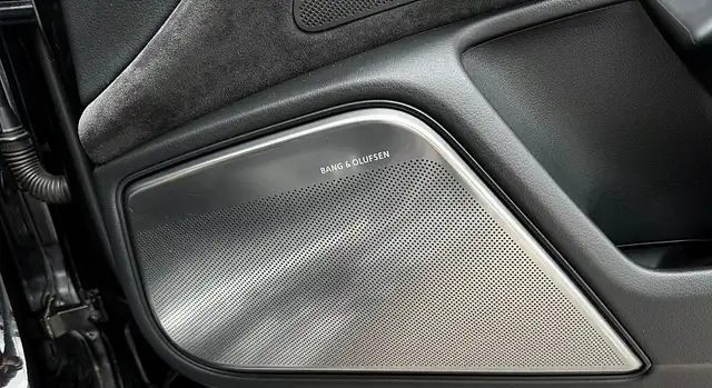 Audi RS6 Avant 4,0 TFSI COD tiptronic *Luft*Matrix*Pano*... Ansicht 27