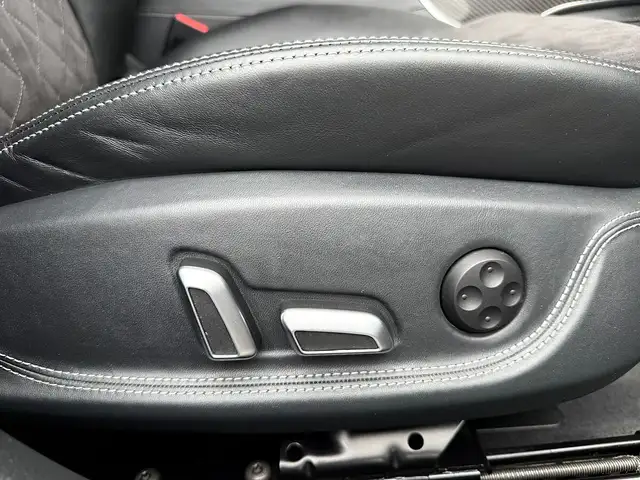 Audi RS6 Avant 4,0 TFSI COD tiptronic *Luft*Matrix*Pano*... Ansicht 26