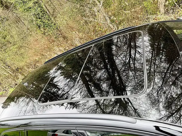 Audi RS6 Avant 4,0 TFSI COD tiptronic *Luft*Matrix*Pano*... Ansicht 32