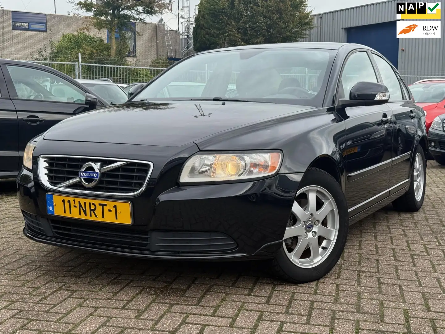 Volvo S40 2.0 Kinetic Nero - 1