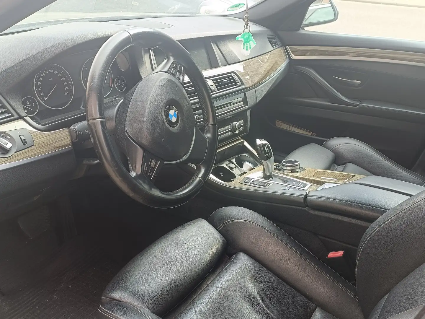 BMW 525 525 d xDrive - 2