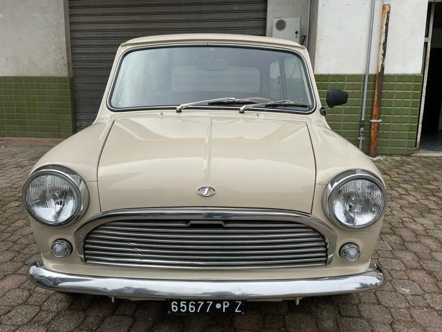 Innocenti Mini MK3 Бежевий - 2