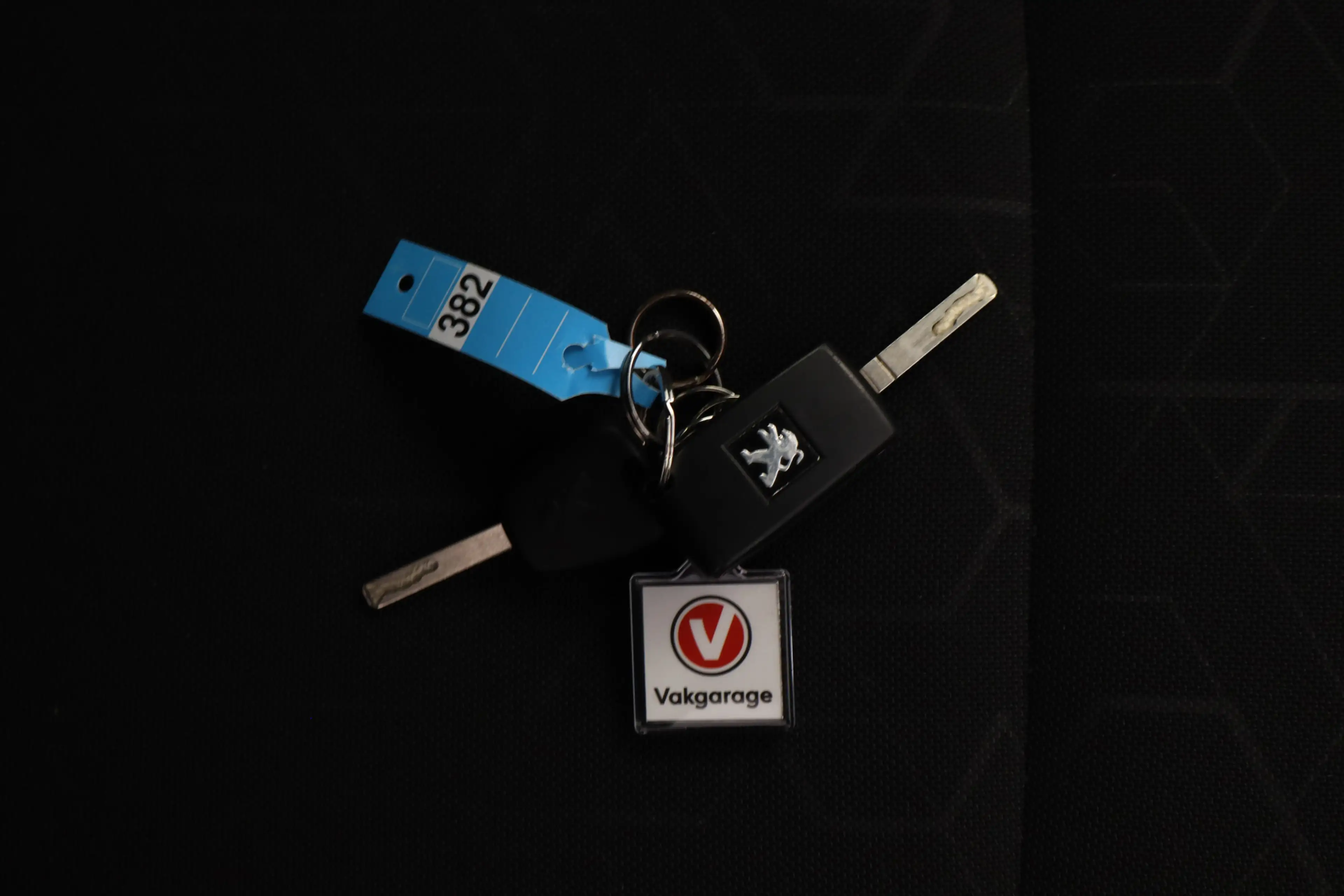 Peugeot Partner Tepee 1.2 PureTech Active/ D-Riem verv: 95.000 KM! — photo 21