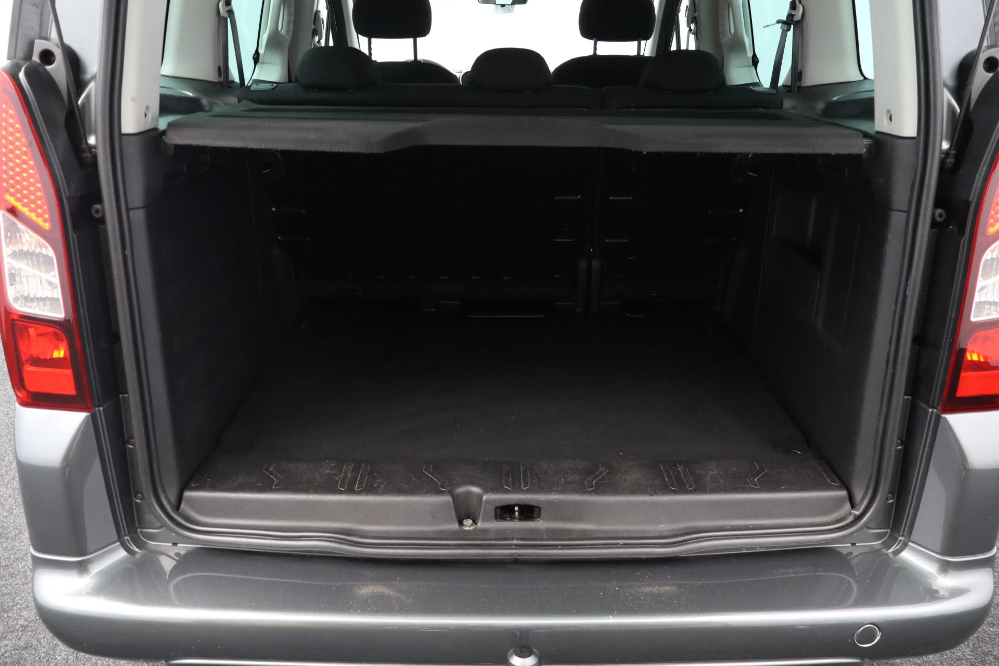 Peugeot Partner Tepee 1.2 PureTech Active/ D-Riem verv: 95.000 KM! — photo 27