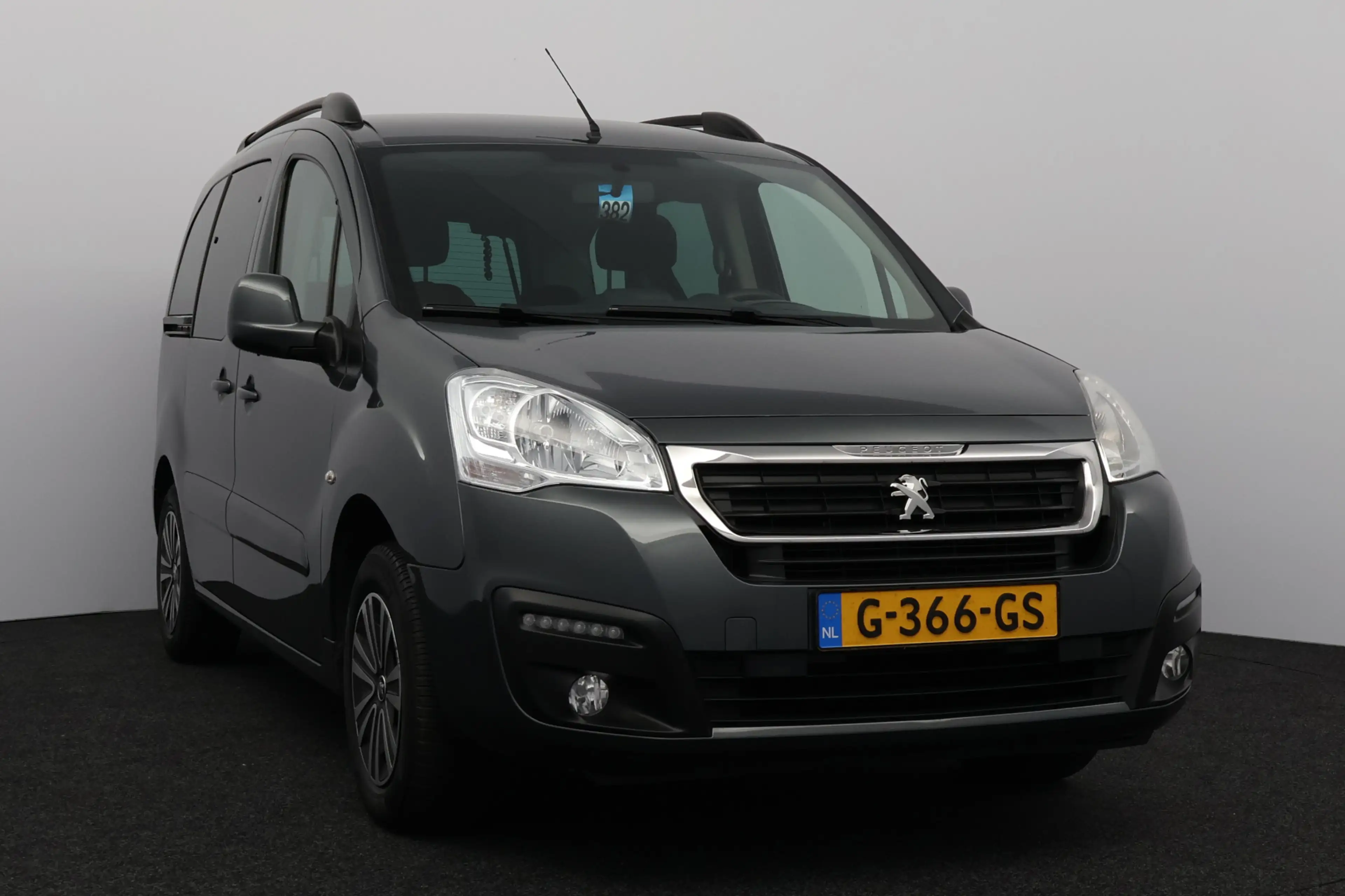Peugeot Partner Tepee 1.2 PureTech Active/ D-Riem verv: 95.000 KM! — photo 10
