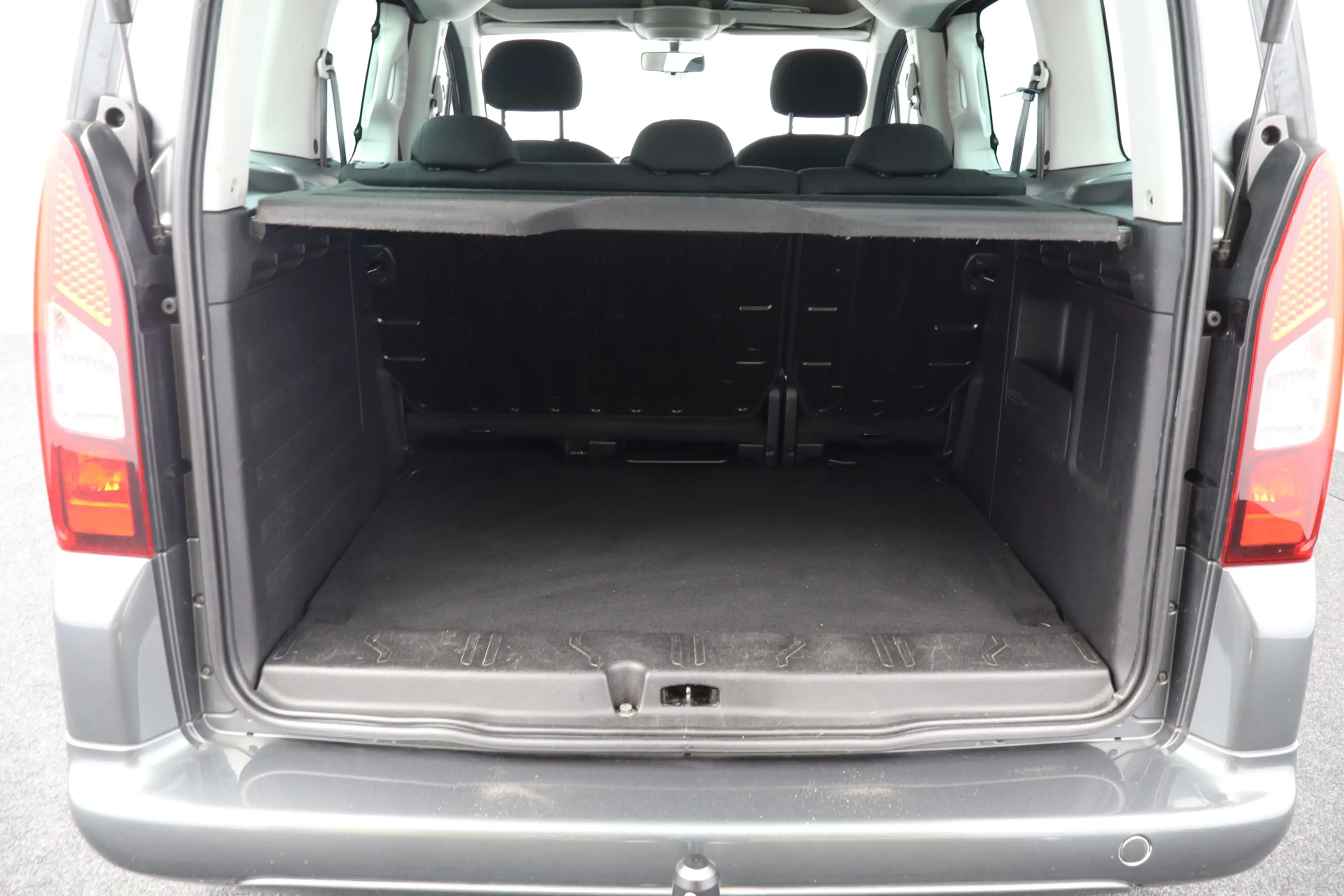 Peugeot Partner Tepee 1.2 PureTech Active/ D-Riem verv: 95.000 KM! — photo 44