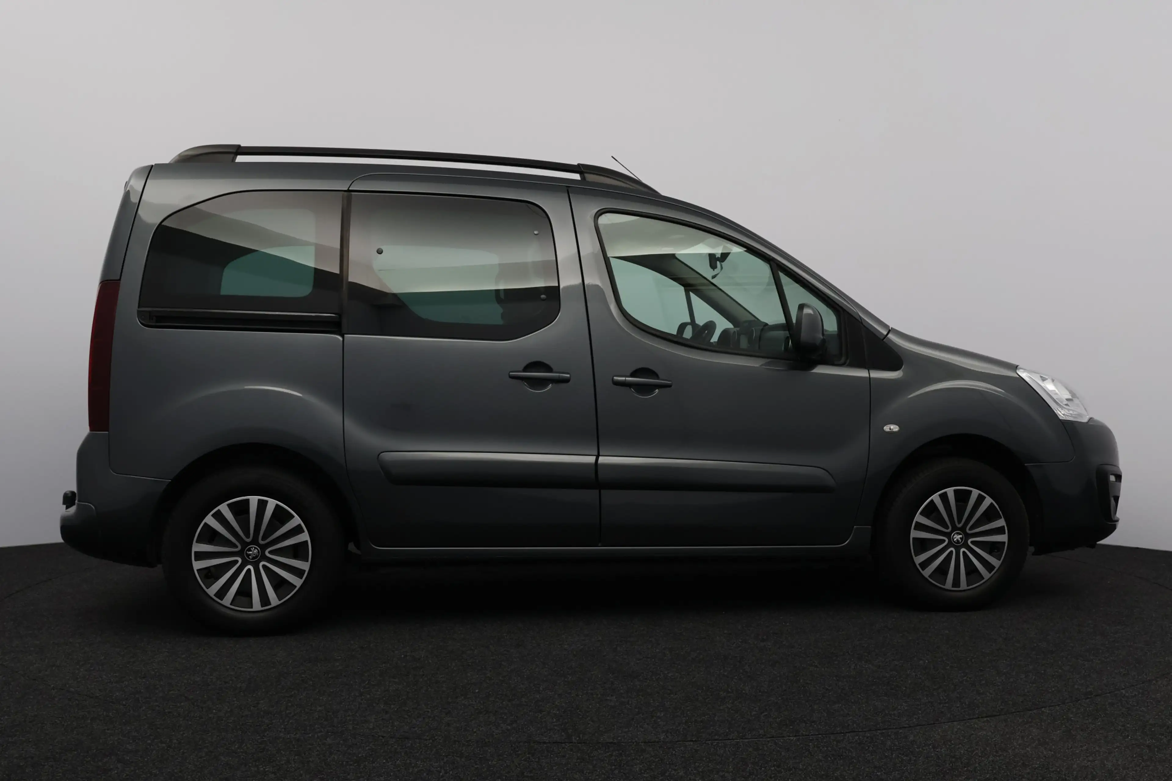 Peugeot Partner Tepee 1.2 PureTech Active/ D-Riem verv: 95.000 KM! — photo 8