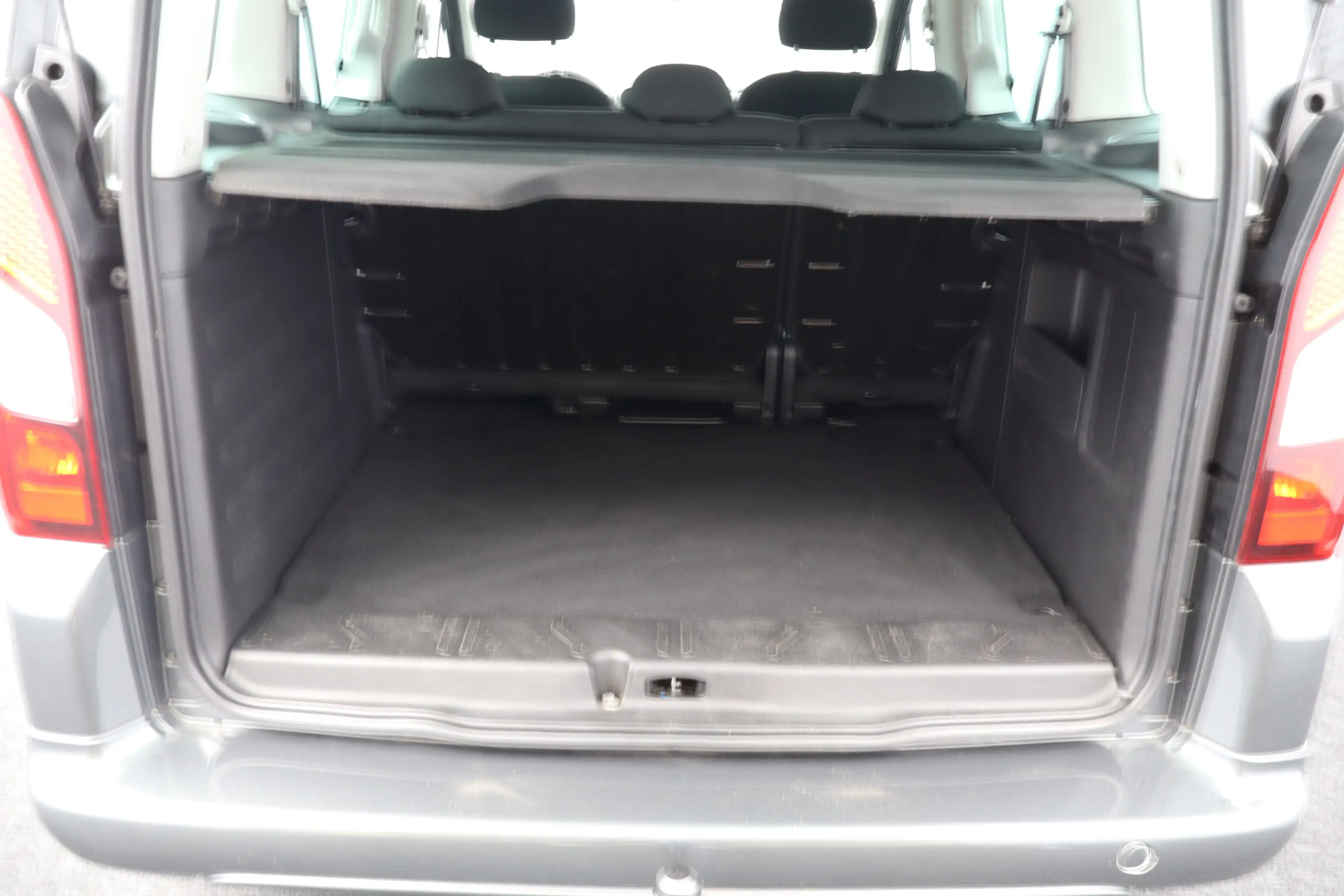 Peugeot Partner Tepee 1.2 PureTech Active/ D-Riem verv: 95.000 KM! — photo 25