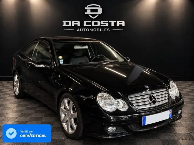 2004 Mercedes-Benz C-Class in Black for sale