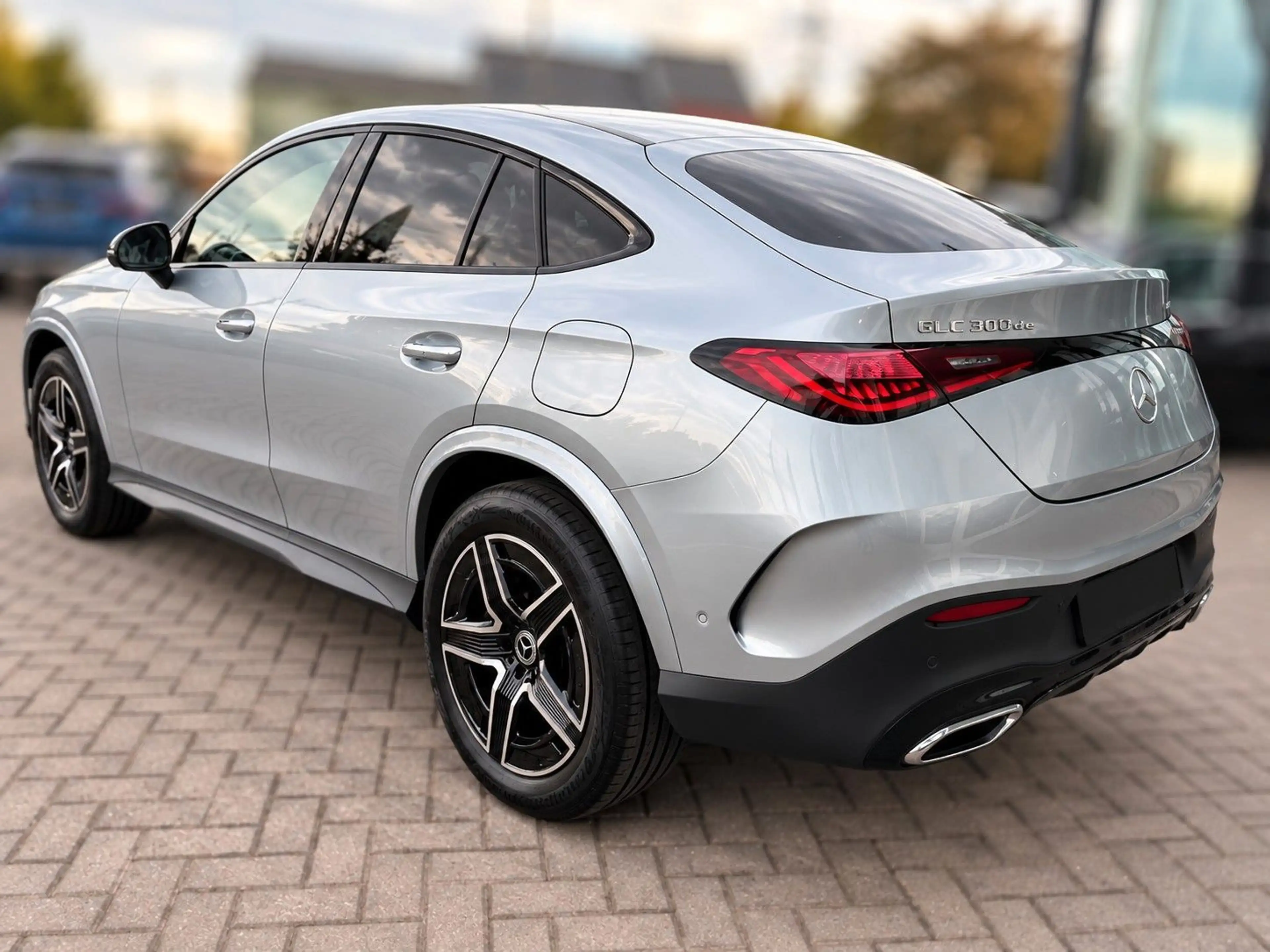 Mercedes-Benz GLC 300 GLC300de 2x AMG 4M Coupe NIGHT PANO MEMORY — photo 2