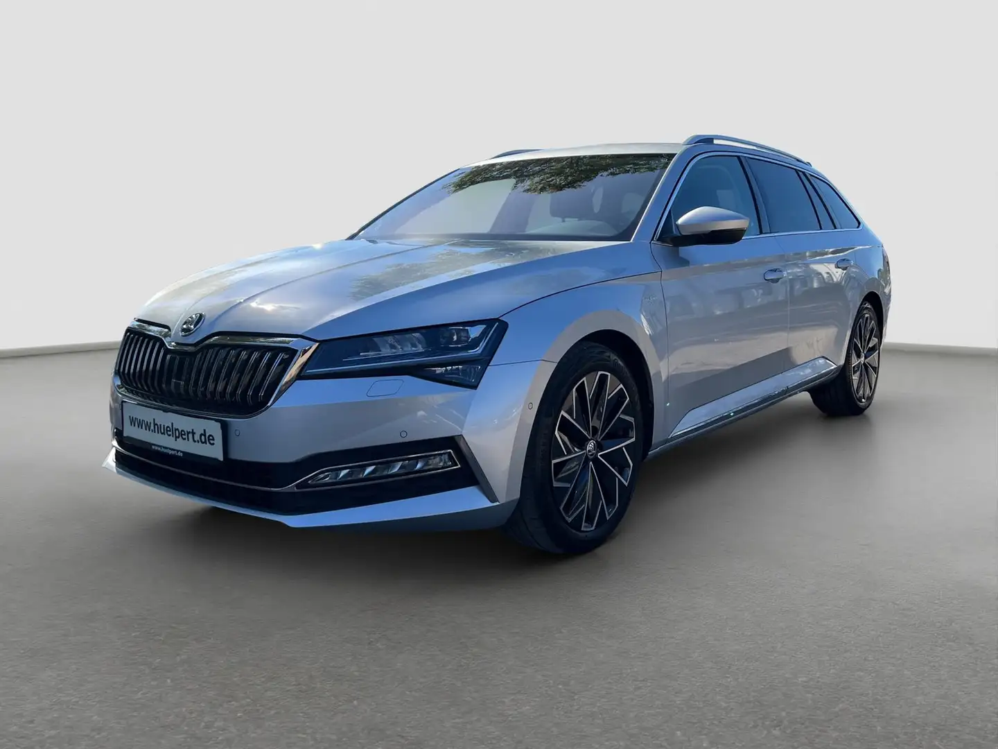 Skoda Superb Combi 2.0 L&K LEDER CAM ACC LM18 E-KLAPPE Argent - 2