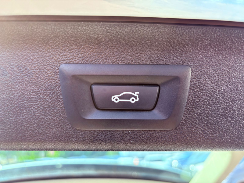 BMW 520 i Touring|1.Hand|R-Kamera| — photo 12