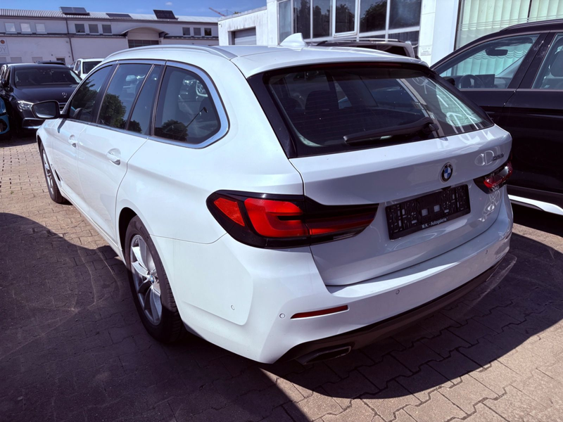BMW 520 i Touring|1.Hand|R-Kamera| — photo 2