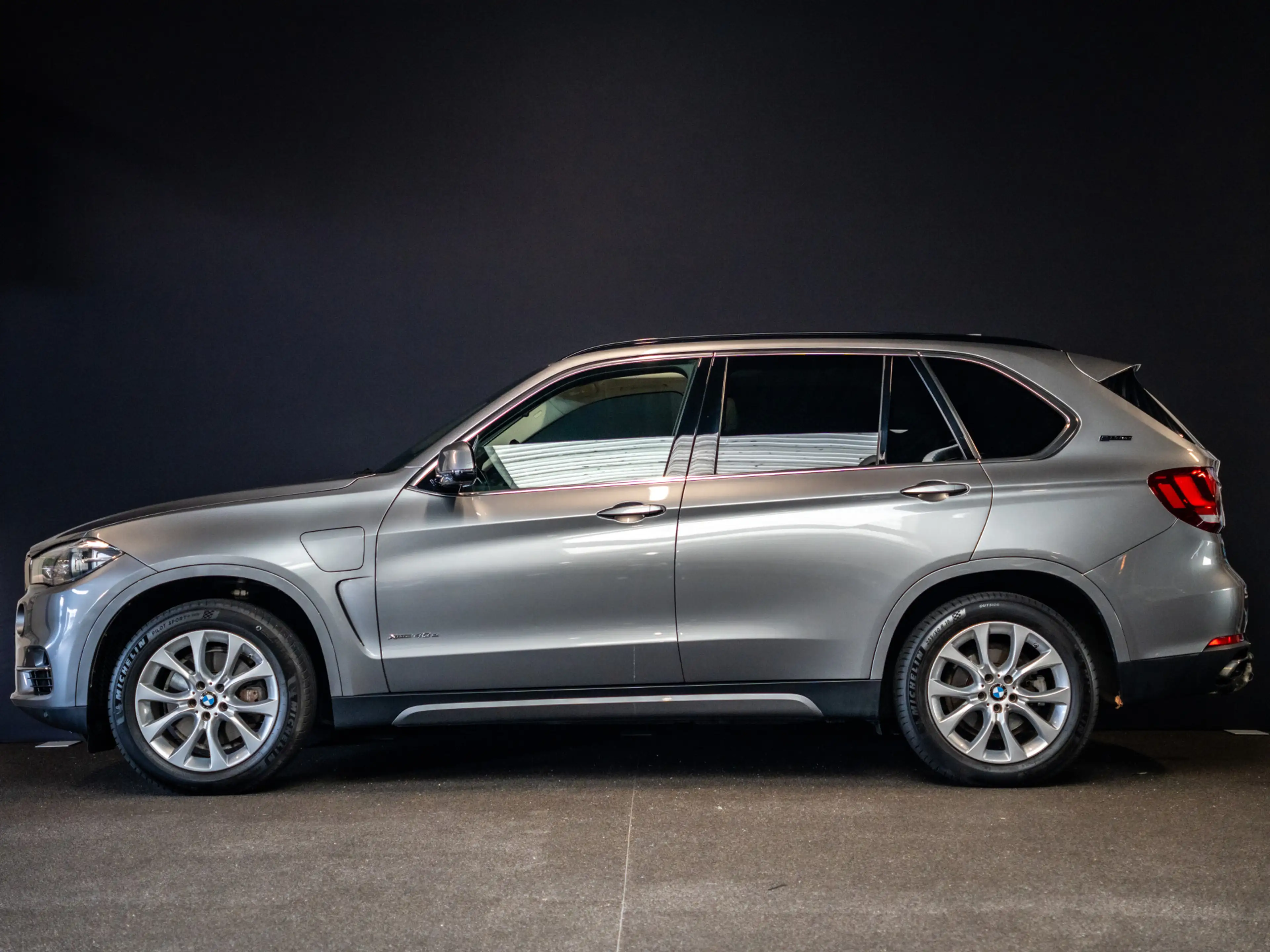BMW X5 xDrive40e iPerformance High Executive elektrische — photo 5