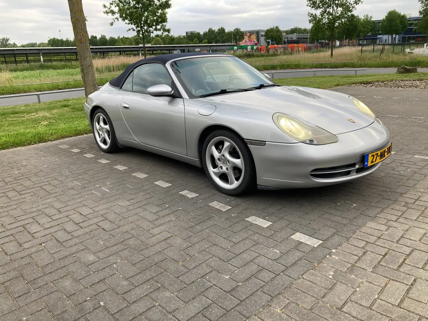 Porsche 911 911 Carrera 4 Grijs - 2